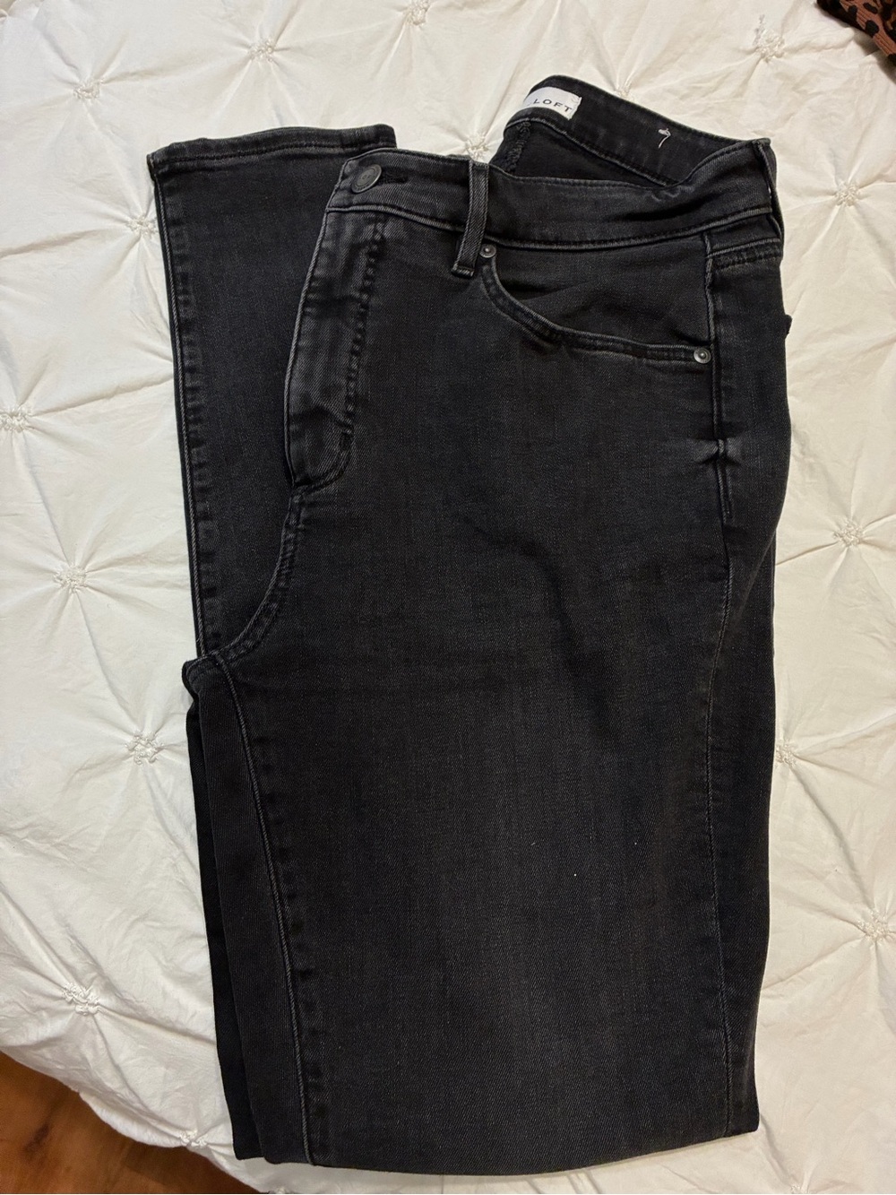 LOFT Women's Skinny Jeans - Black Wash